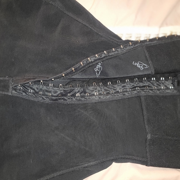 Compression garment - Picture 5 of 6